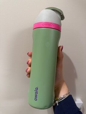 Owala Green & Pink Stainless Steel Insulated Water Bottle